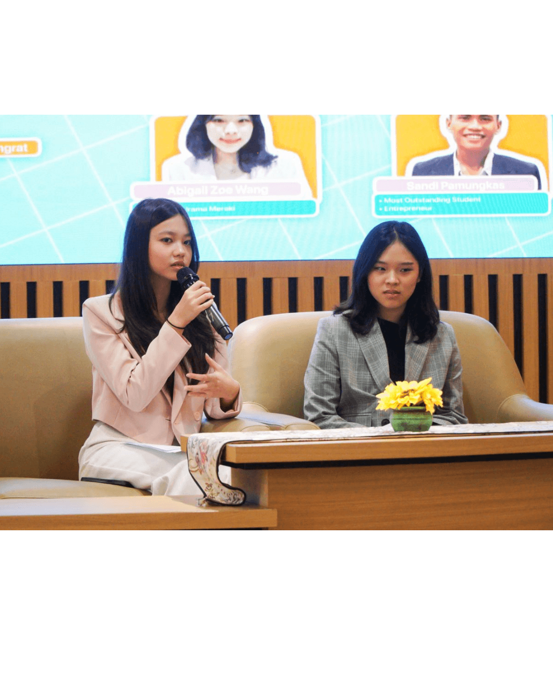 Fiksioner Talk Show — photo 2